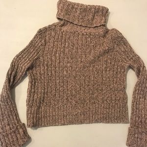 Free People crop sweater, sz. S 🌻🌻 cute!